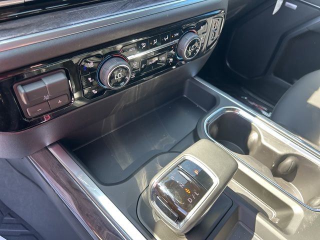 New 2026 Chevrolet Silverado 1500 LTZ w/ LTZ Premium Package AWD/4WD image 26