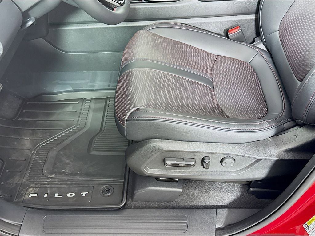 New 2026 Honda Pilot Black Edition image 19