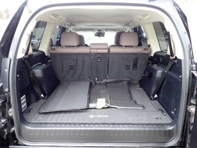 Used 2023 Lexus GX 460 Premium w/ Premium Plus Package image 6