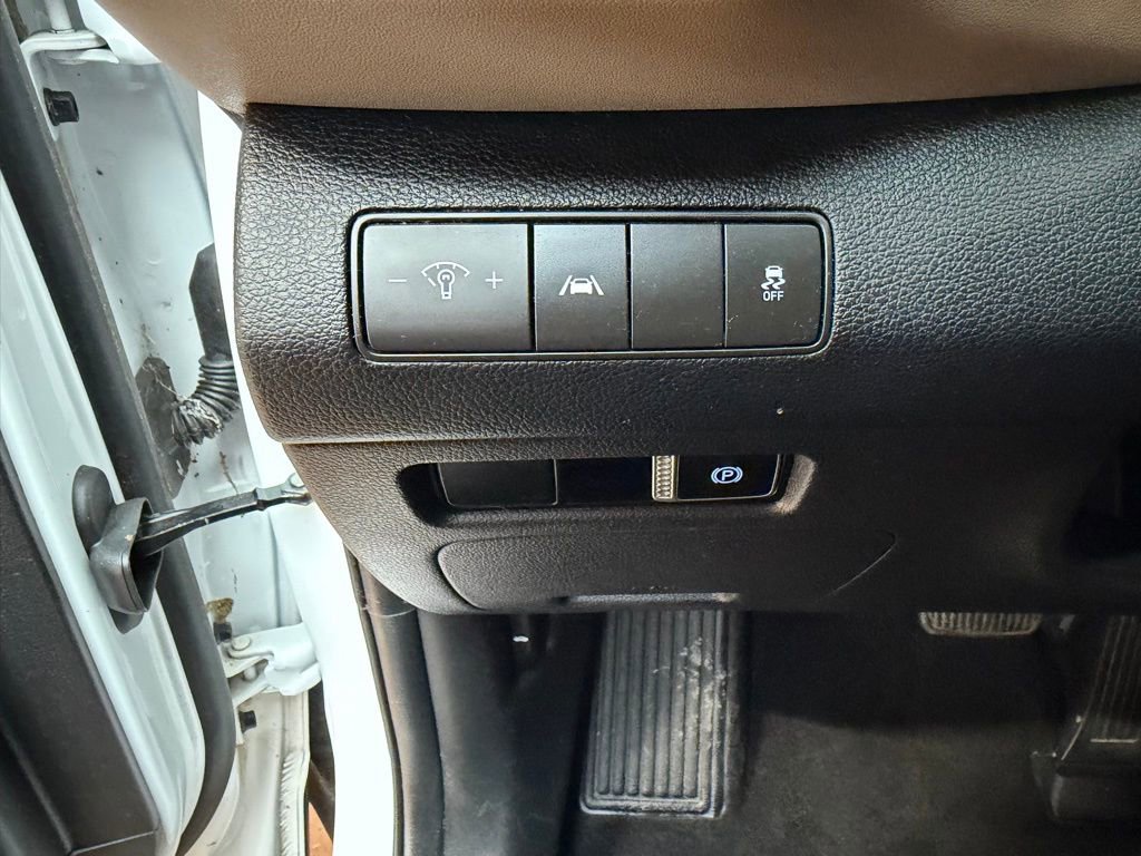 Certified 2022 Hyundai Santa Fe SEL image 20