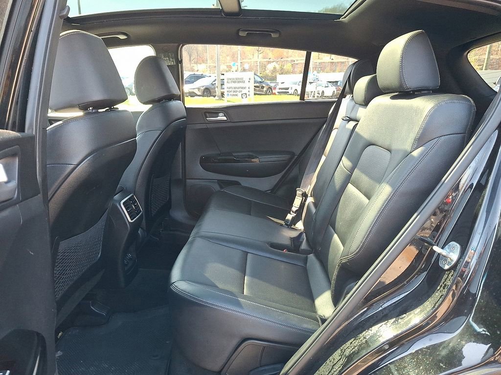 Used 2022 Kia Sportage Nightfall Edition w/ Nighfall AWD Premium Package image 11