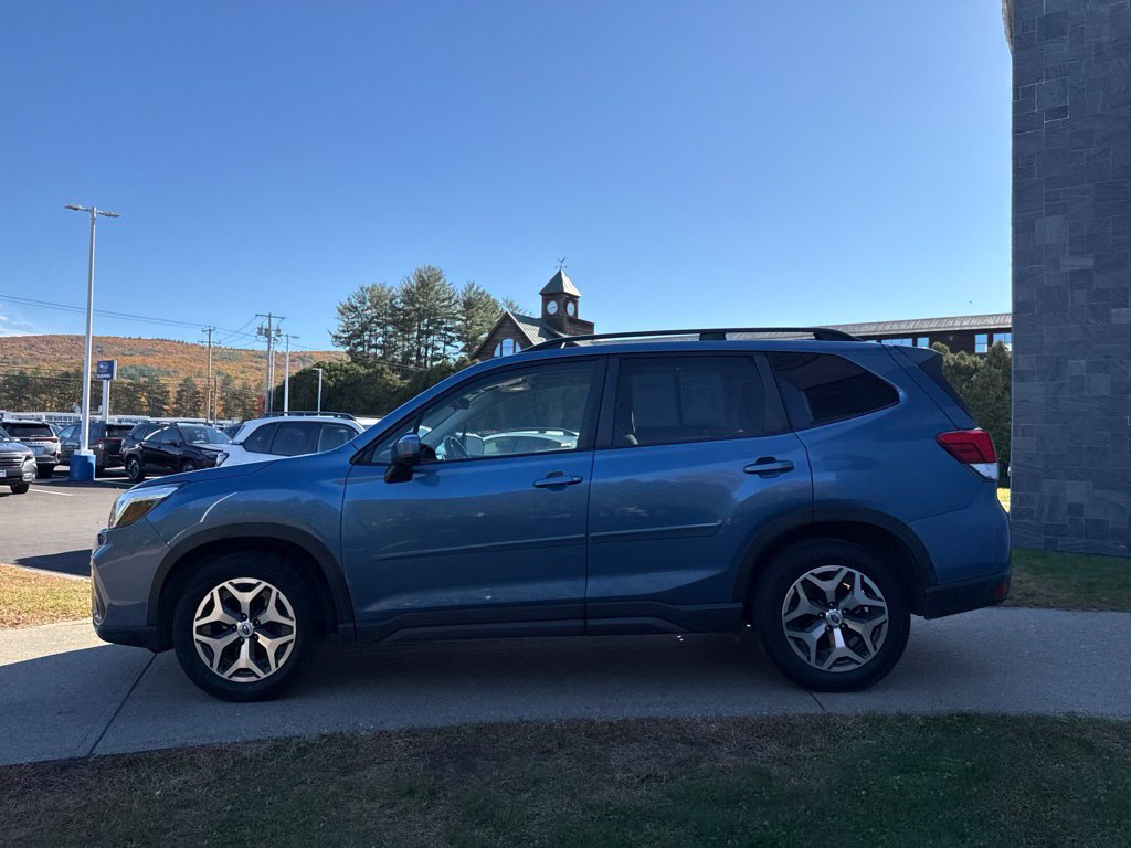 Used 2019 Subaru Forester Premium w/ All-Weather Package AWD/4WD image 7