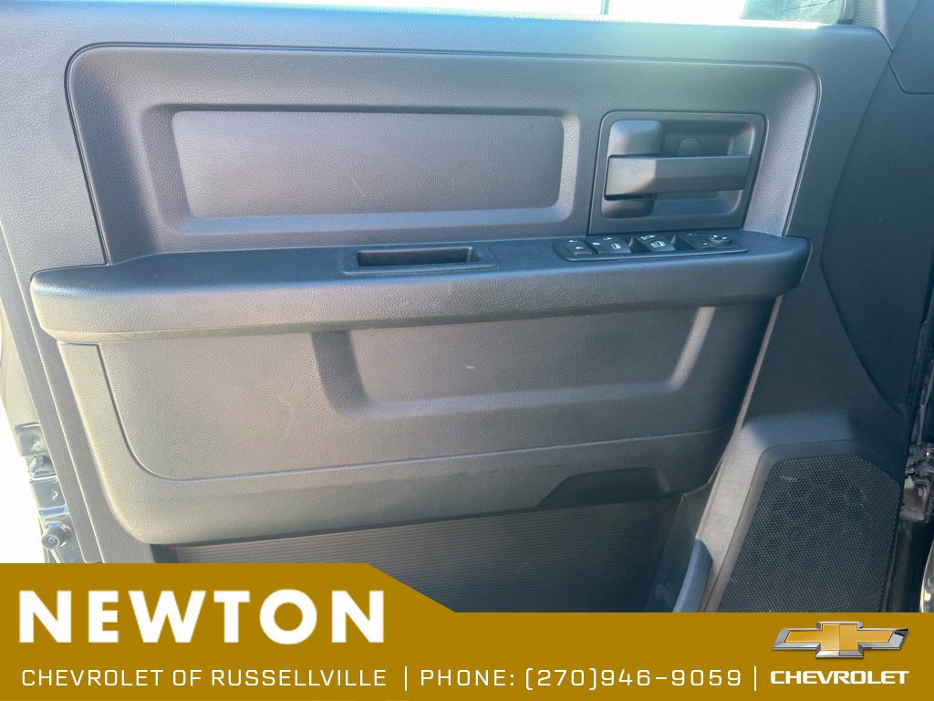 Used 2015 RAM 1500 Express AWD/4WD image 8