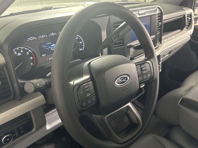 New 2026 Ford F350 XL w/ XL Chrome Package image 21