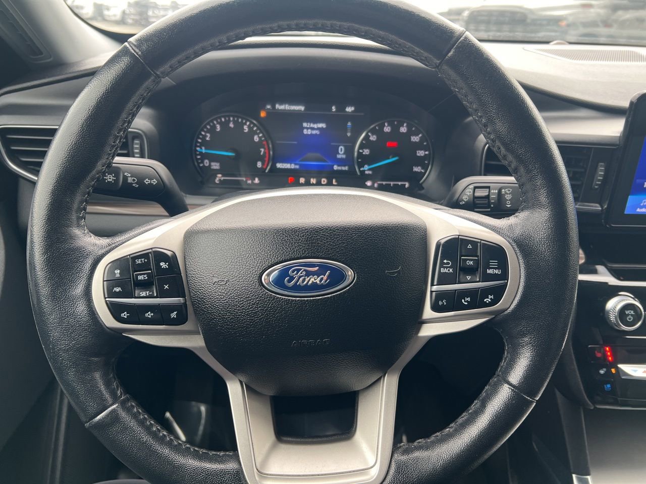 Used 2022 Ford Explorer Limited image 30