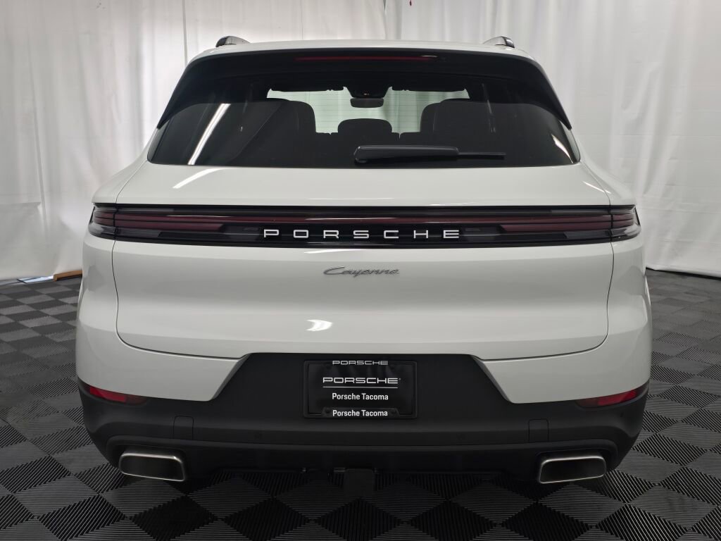 New 2026 Porsche Cayenne image 6