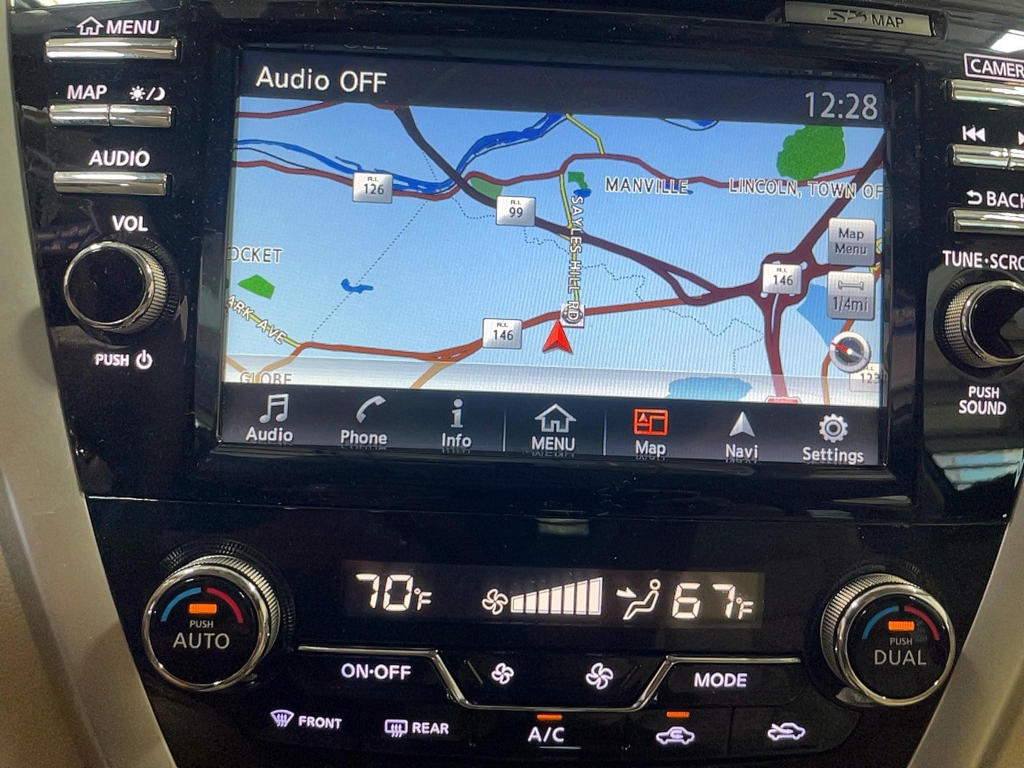 Used 2016 Nissan Murano SL w/ SL Technology Package AWD/4WD image 10