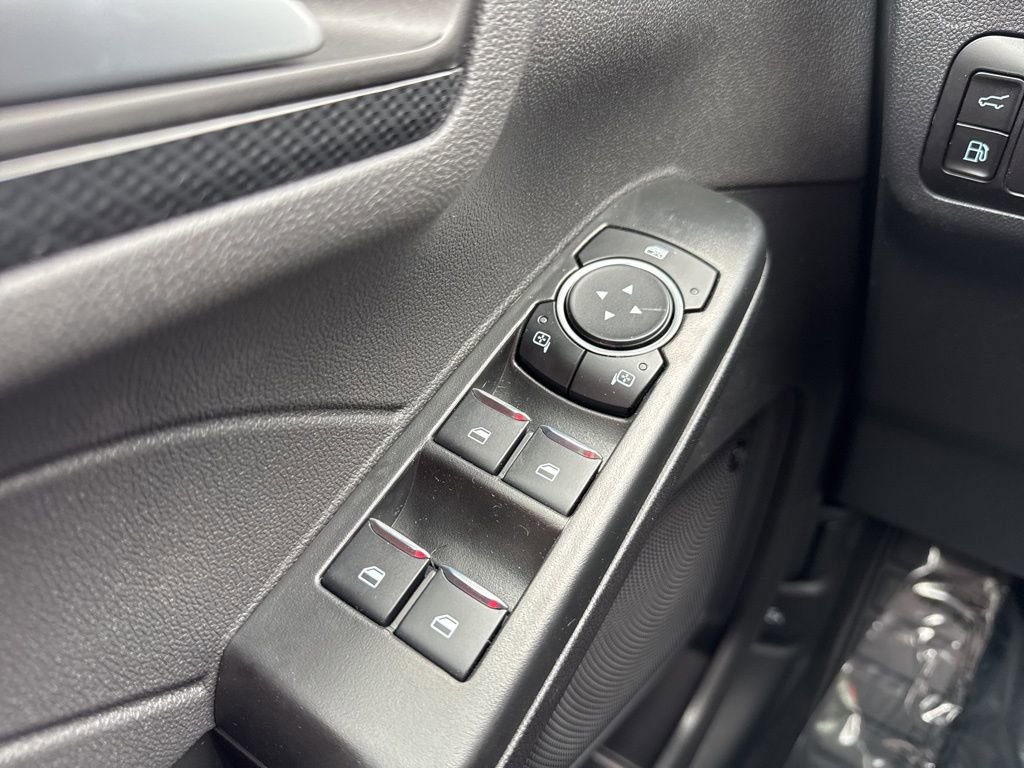 New 2026 Ford Escape ST-Line Select w/ Tech Pack #2 image 10