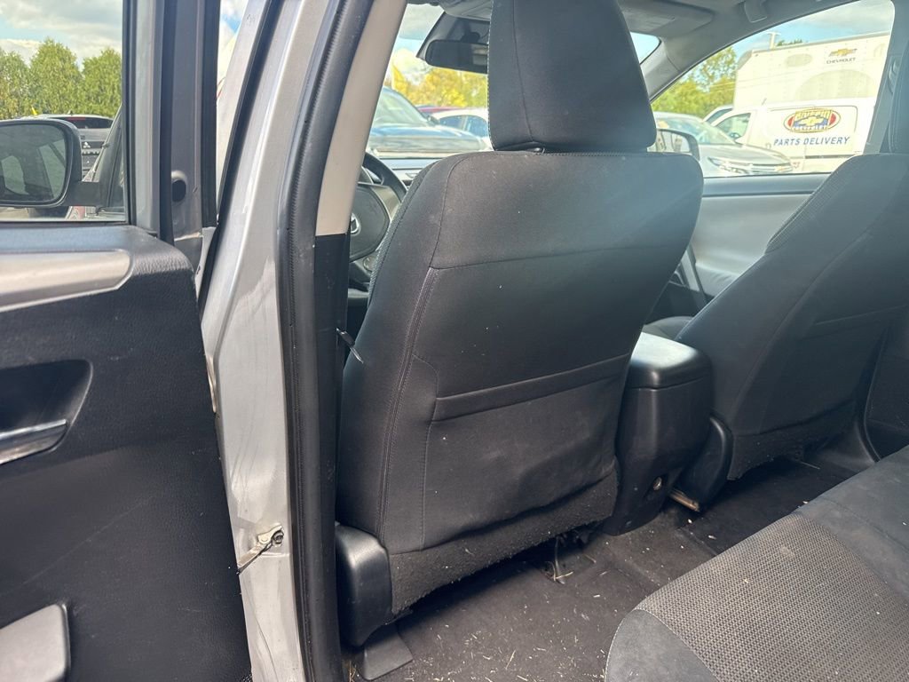 Used 2017 Toyota RAV4 XLE image 21