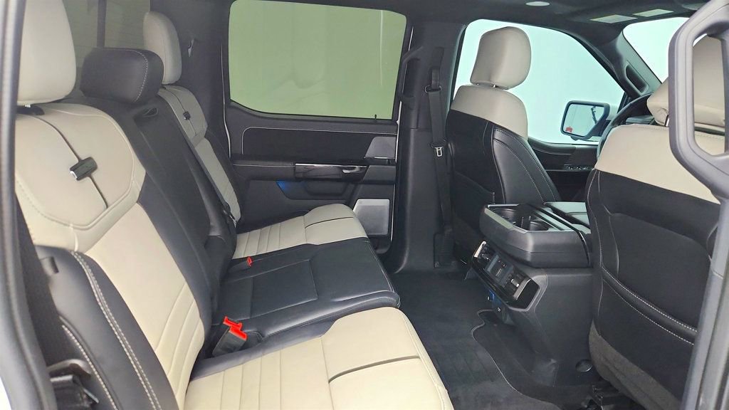 Used 2024 Ford F150 Lightning Platinum image 23