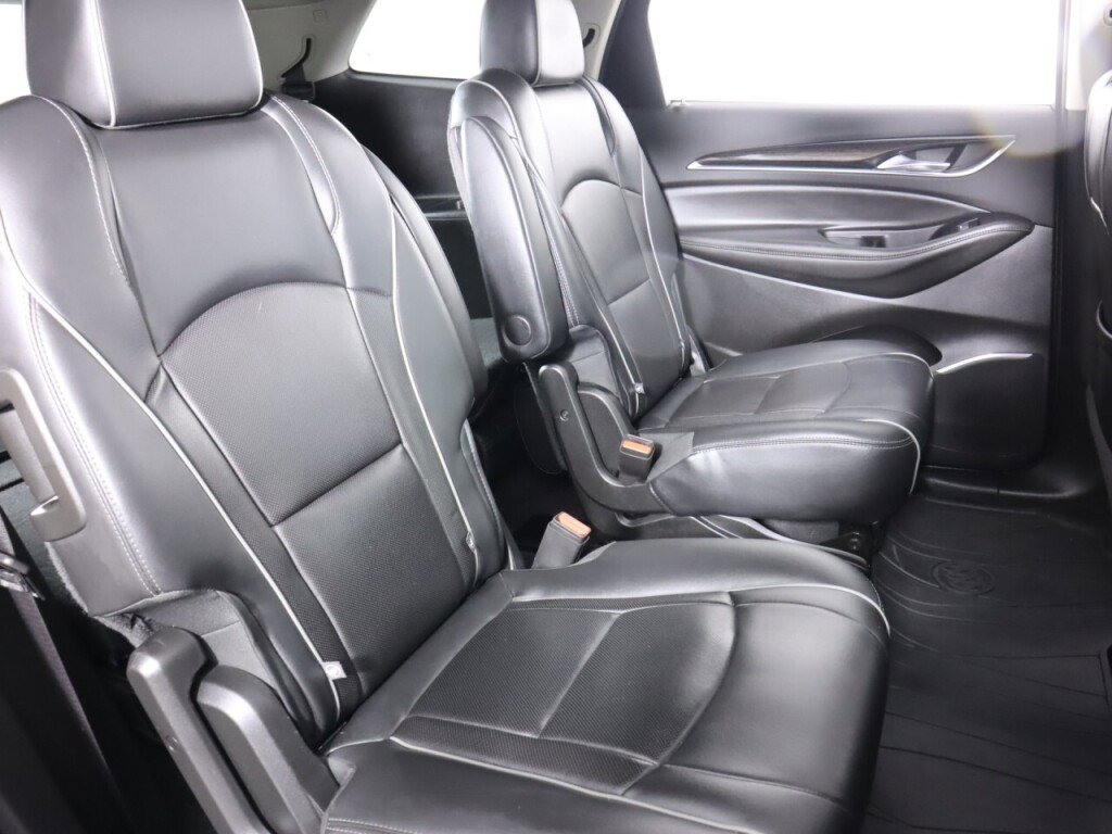 Used 2019 Buick Enclave Avenir w/ Avenir Technology Package image 45
