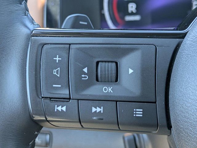 Used 2025 Nissan Pathfinder Platinum w/ Cargo Package FWD image 23