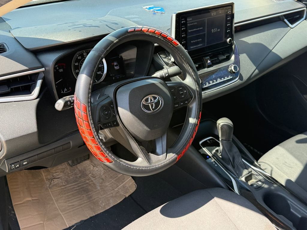 Used 2020 Toyota Corolla LE FWD image 9