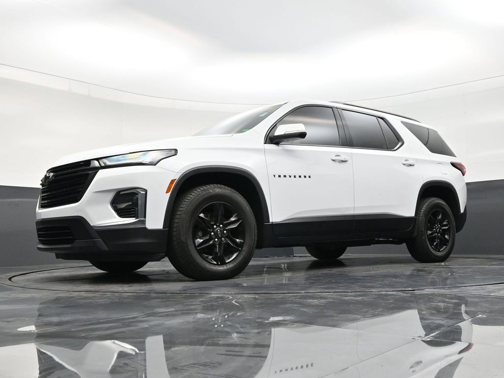 Used 2022 Chevrolet Traverse LT image 20