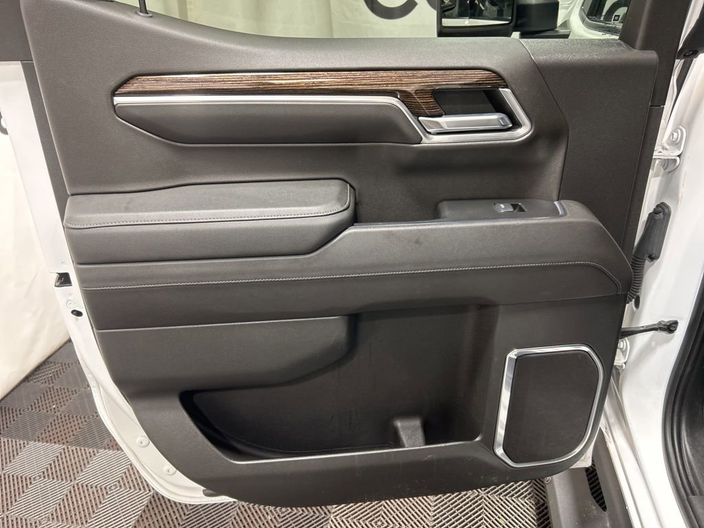 Used 2022 GMC Sierra 1500 Elevation w/ Max Trailering Package image 17