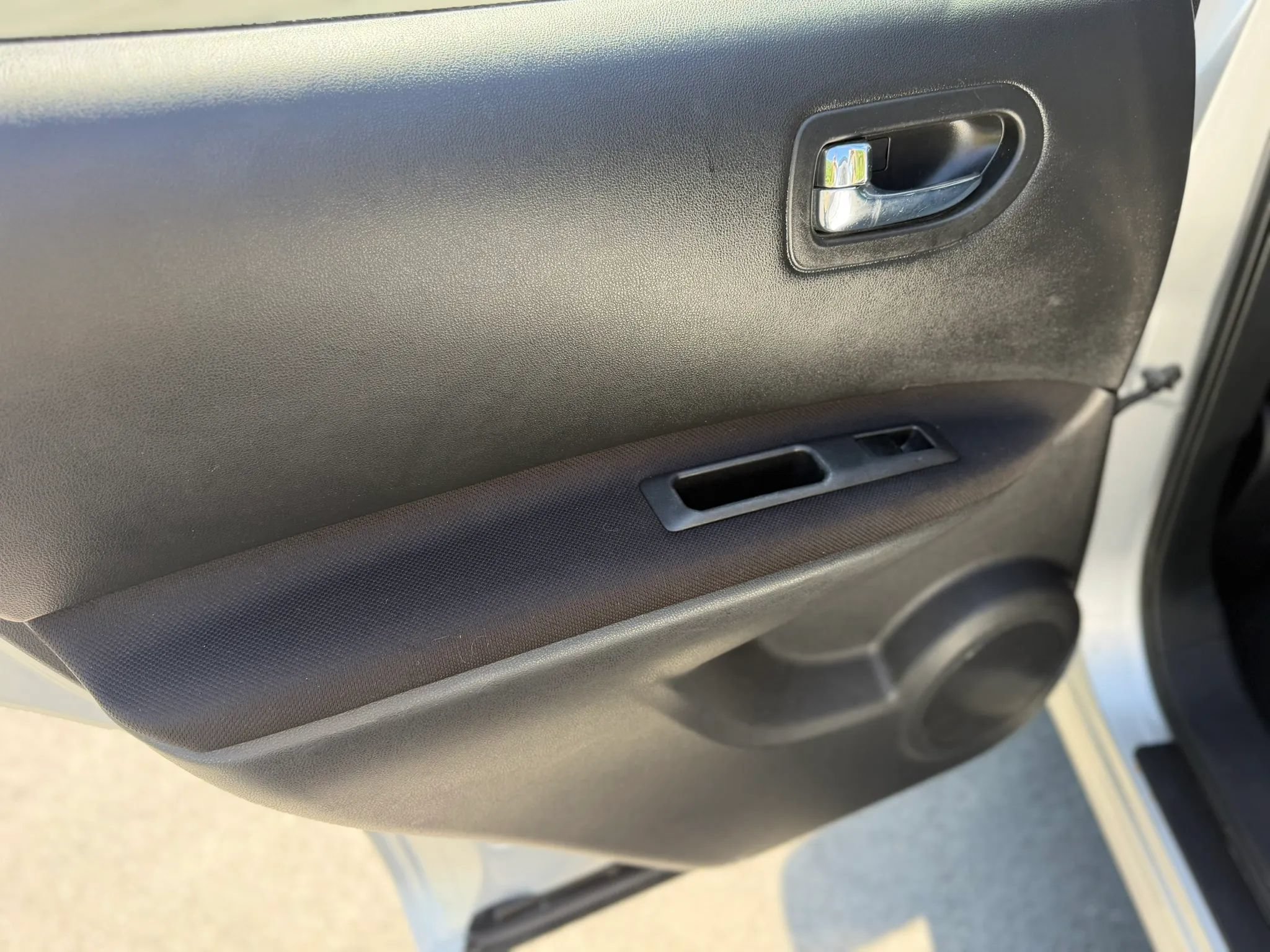 Used 2010 Nissan Rogue SL AWD/4WD image 20