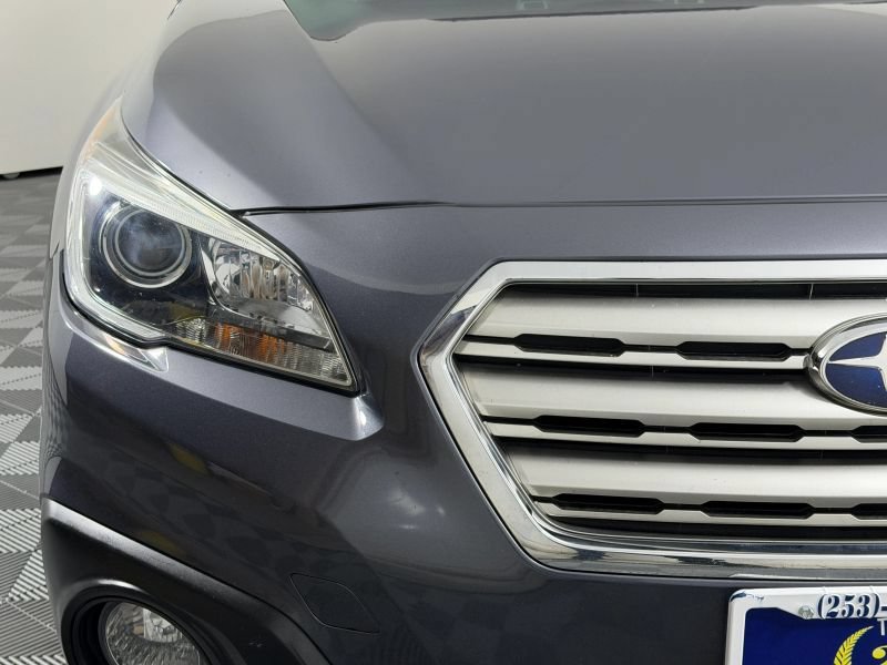 Used 2017 Subaru Outback 2.5i Limited AWD/4WD image 54
