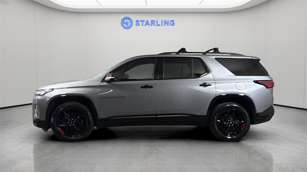 Used 2023 Chevrolet Traverse Premier w/ Redline Edition image 3