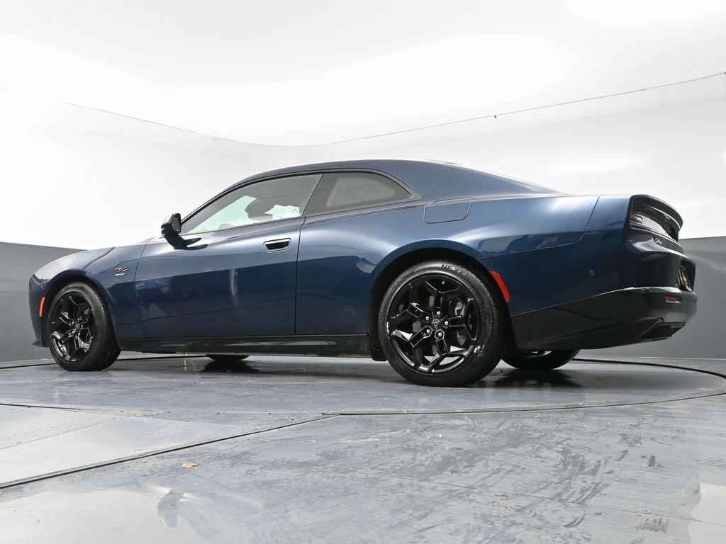 Used 2025 Dodge Charger R/T w/ Sun & Sound Package image 50