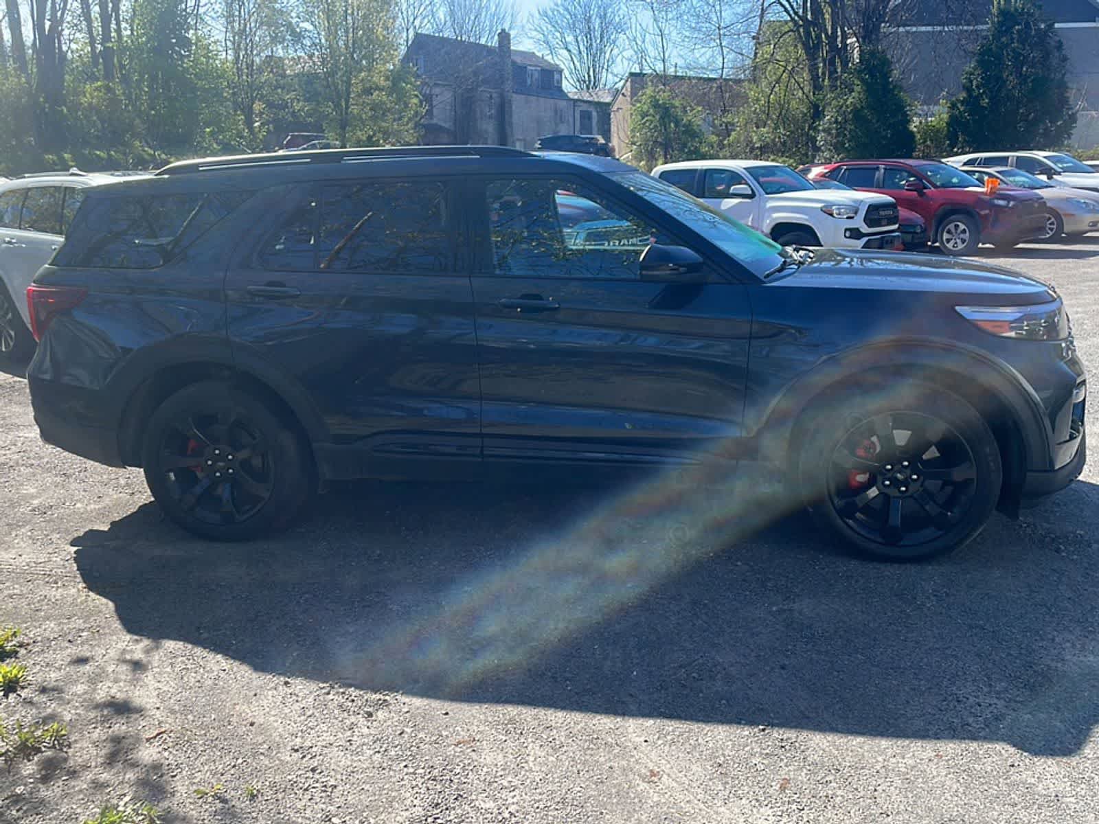 Used 2022 Ford Explorer ST w/ Equipment Group 401A AWD/4WD image 9