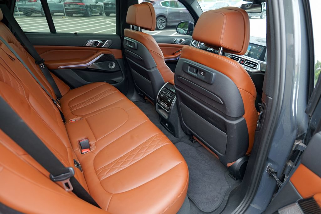 Used 2023 BMW X5 M50i w/ Executive Package AWD/4WD image 31