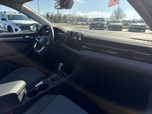 New 2026 Volkswagen Jetta SE image 28