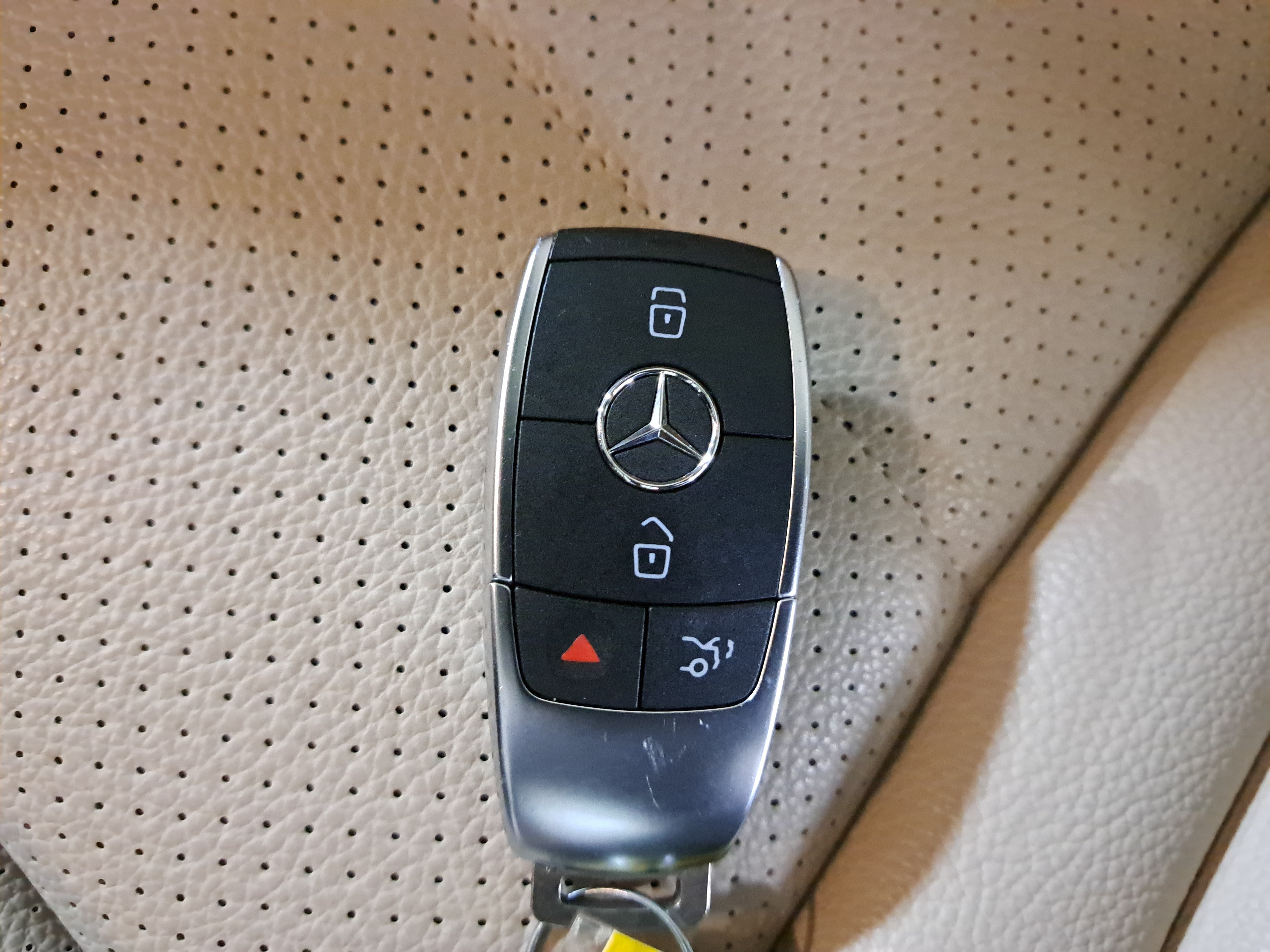 Certified 2022 Mercedes-Benz GLC 300 image 37