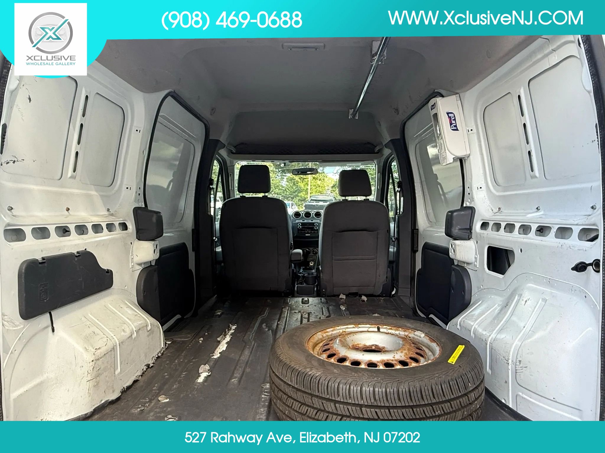 Used 2013 Ford Transit Connect XLT image 20