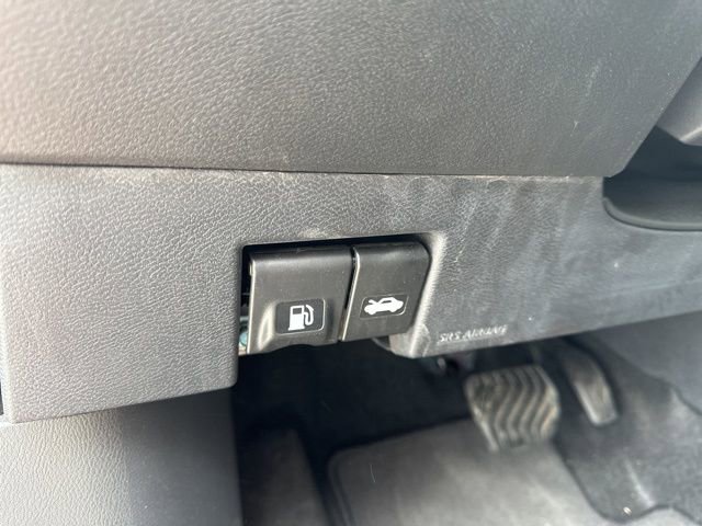Used 2021 Nissan Kicks SV FWD image 6