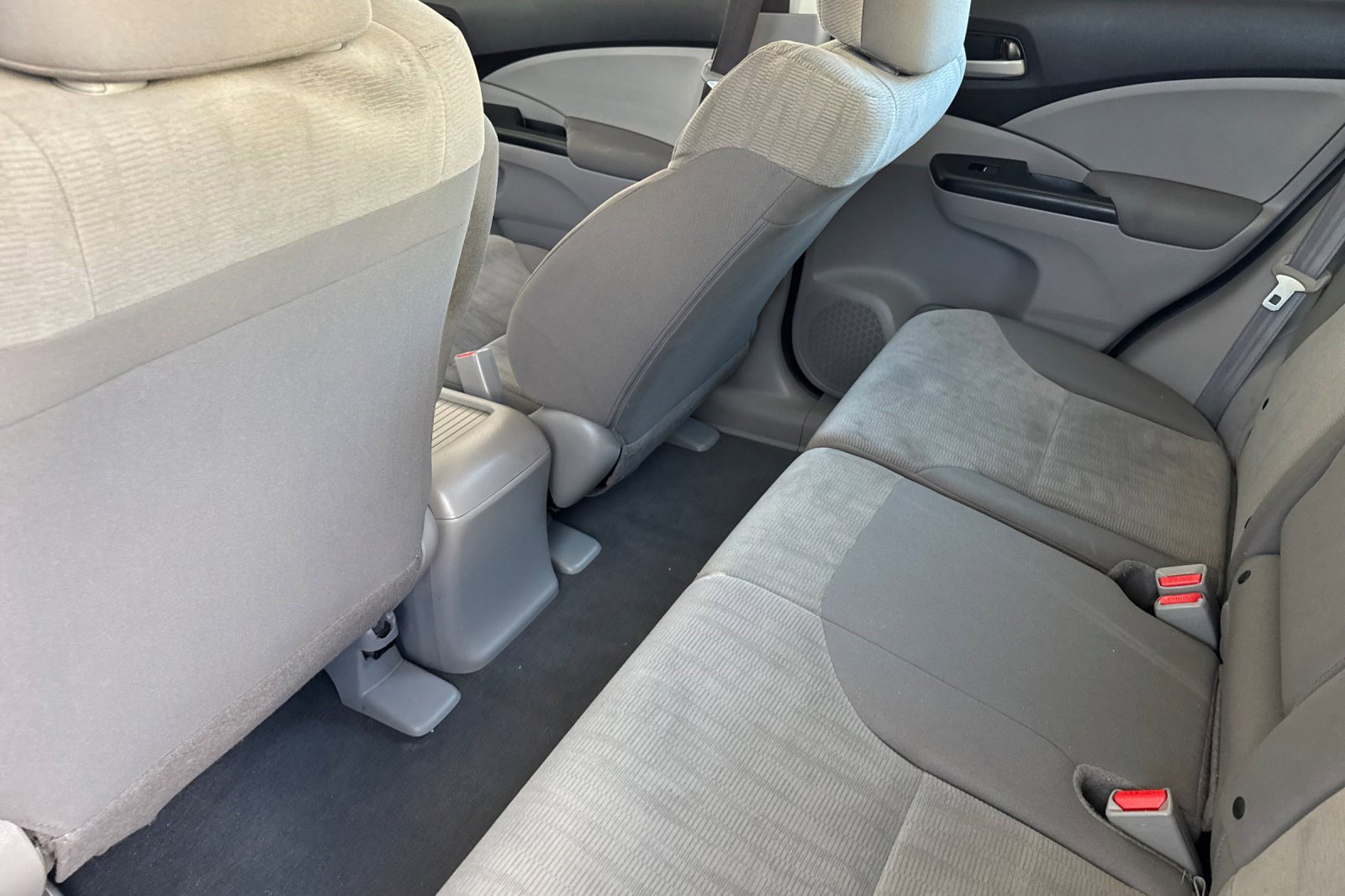 Used 2013 Honda CR-V LX image 25