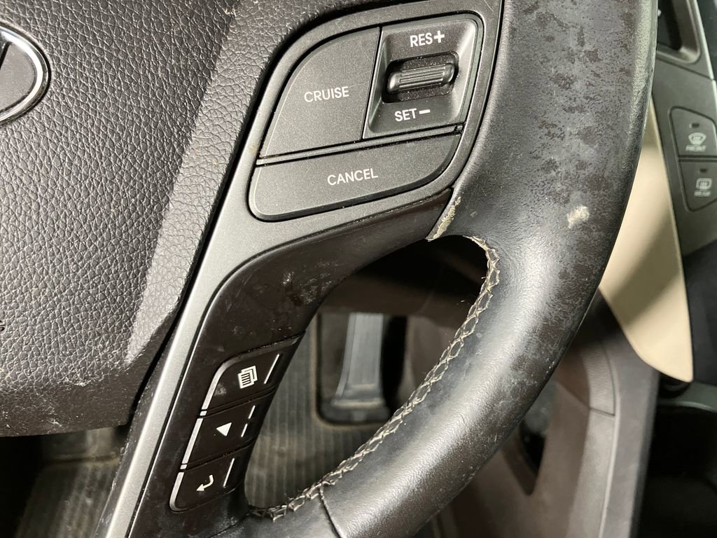 Used 2017 Hyundai Santa Fe Sport image 15