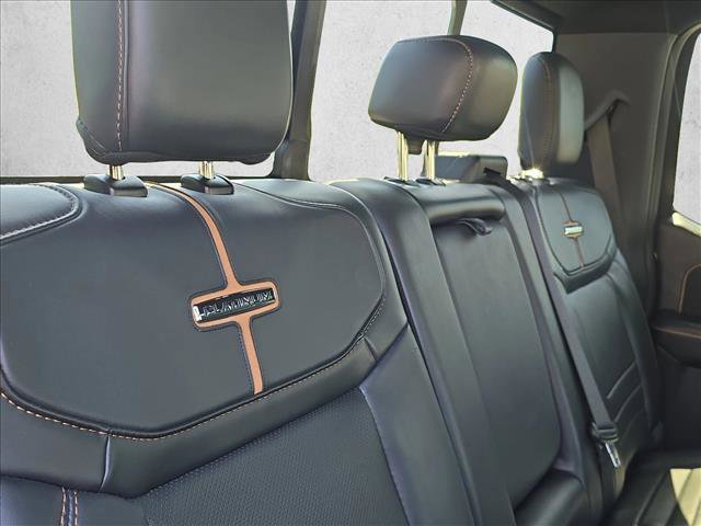 Used 2024 Ford F250 Platinum image 21
