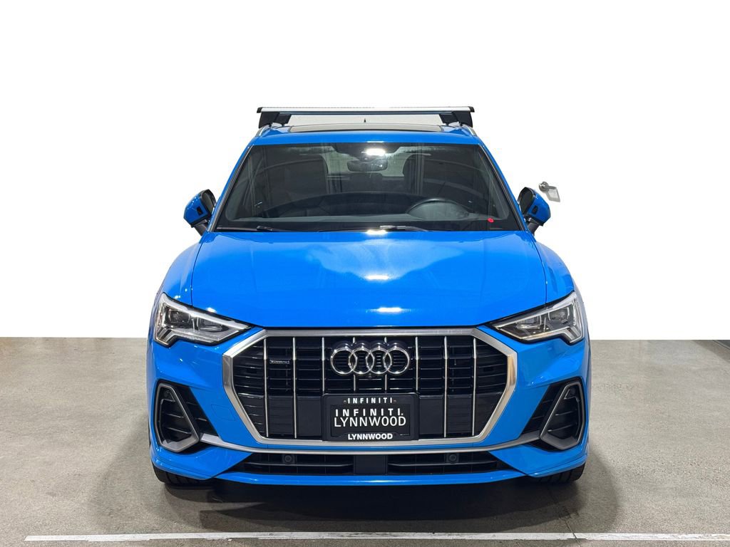 Used 2019 Audi Q3 2.0T Prestige w/ Prestige Package image 2