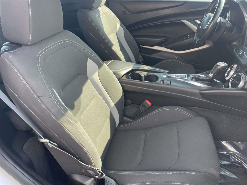 Used 2018 Chevrolet Camaro LT w/ RS Package image 23