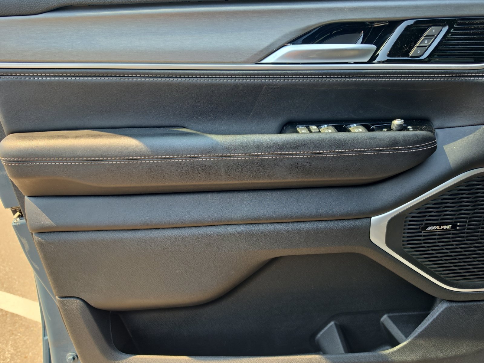 New 2026 Jeep Grand Wagoneer 4WD image 15