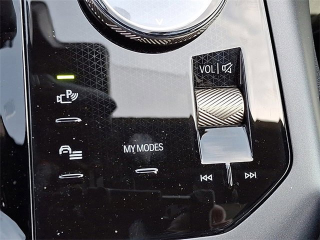 Certified 2025 BMW X3 xDrive30i w/ Premium Package image 16