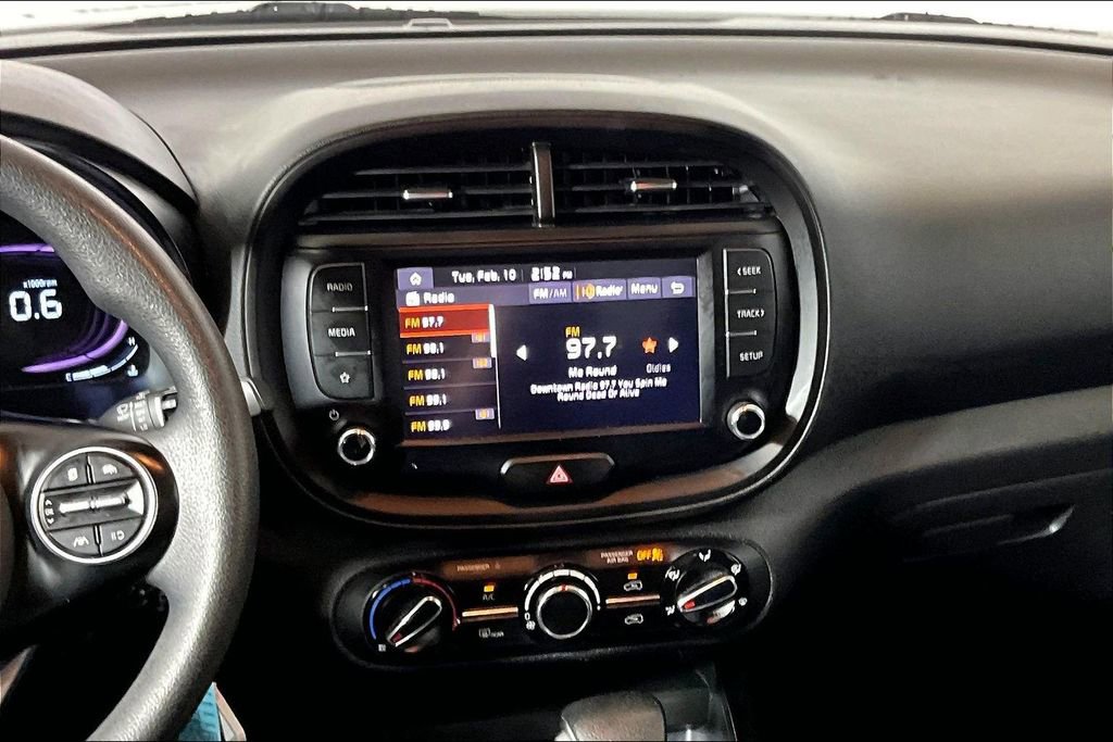 Used 2024 Kia Soul LX w/ Option Group 015 image 5