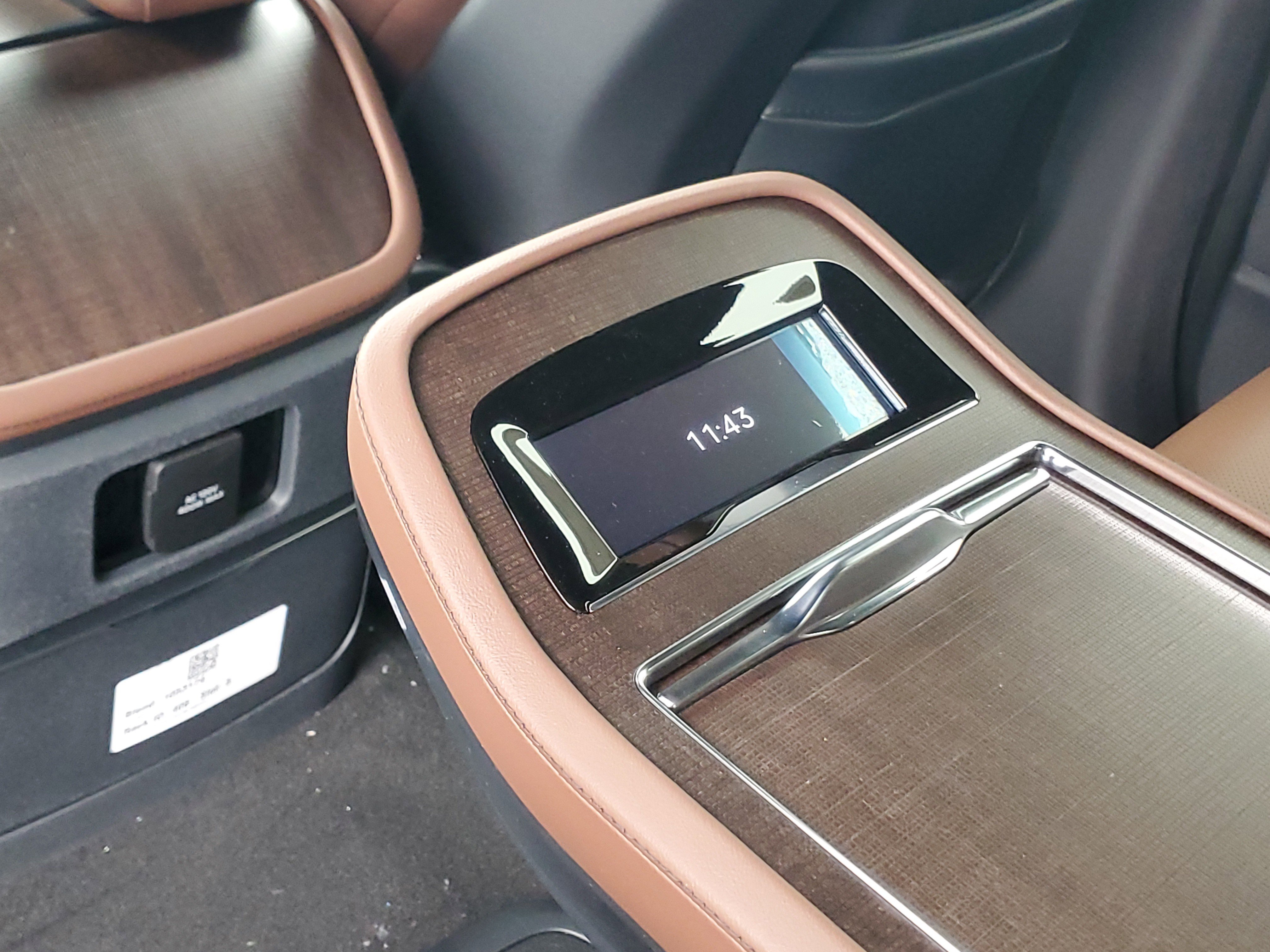 New 2026 Lincoln Navigator Reserve AWD/4WD image 29