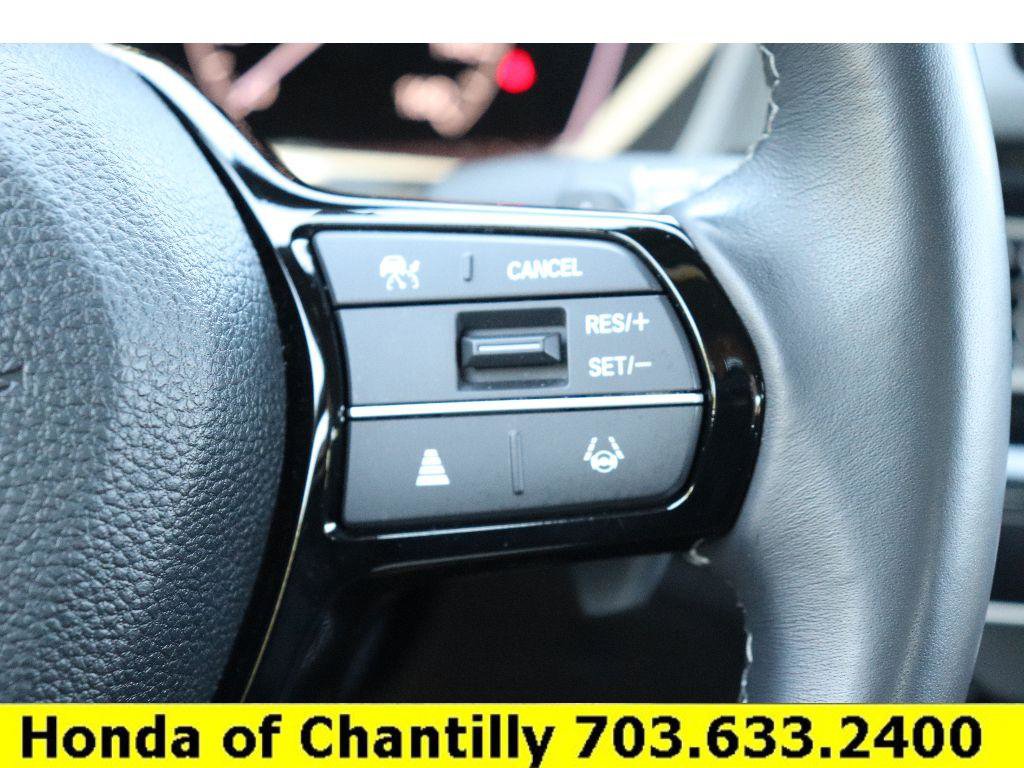 Used 2025 Honda Civic Sport image 13