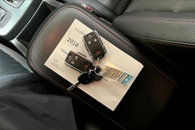 Used 2018 GMC Canyon All Terrain w/ Trailering Package image 37