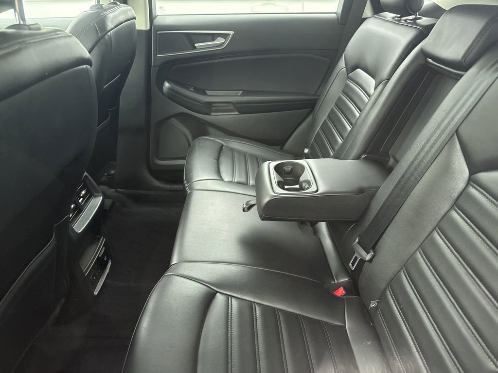 Used 2023 Ford Edge SEL w/ Convenience Package image 8