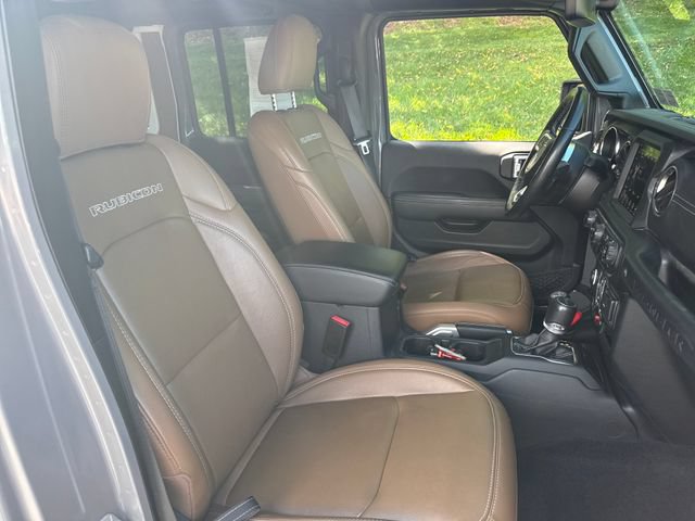 Used 2023 Jeep Wrangler Unlimited Rubicon 4xe w/ Cold Weather Group AWD/4WD image 13