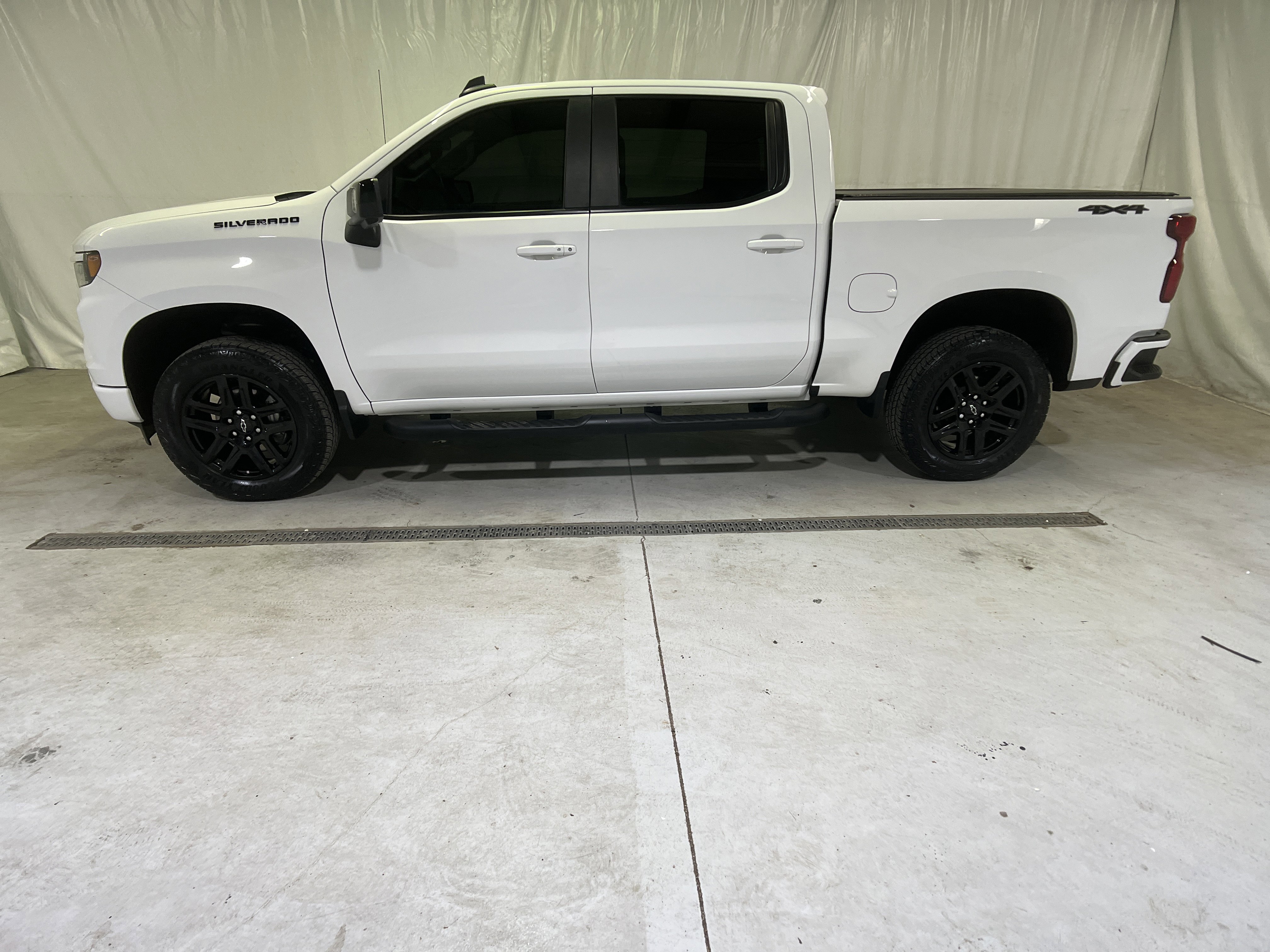 Used 2023 Chevrolet Silverado 1500 RST w/ RST All Star Premium Package image 7