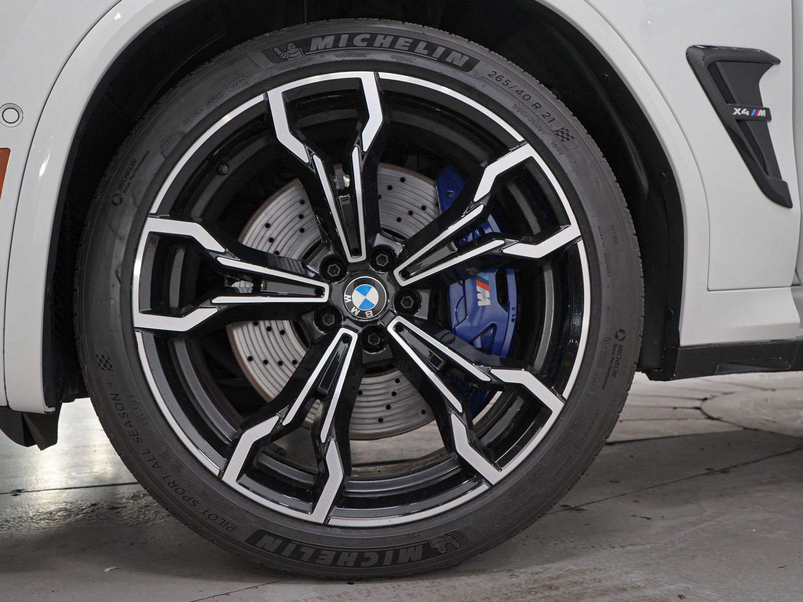Used 2020 BMW X4 M w/ Executive Package AWD/4WD image 38