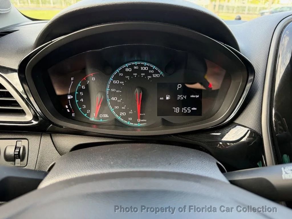 Used 2021 Chevrolet Spark LT image 33