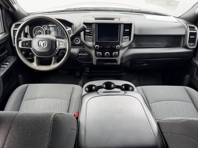 Used 2024 RAM 3500 Tradesman w/ Chrome Appearance Group AWD/4WD image 10