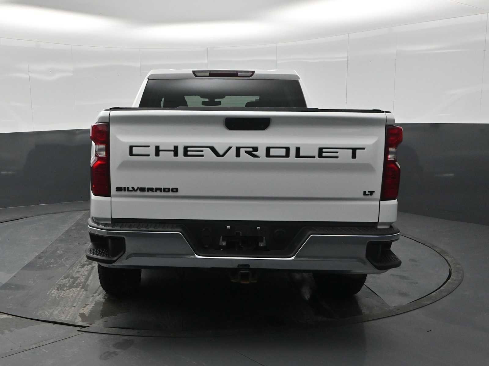 Used 2021 Chevrolet Silverado 1500 LT w/ Bed Protection Package image 8