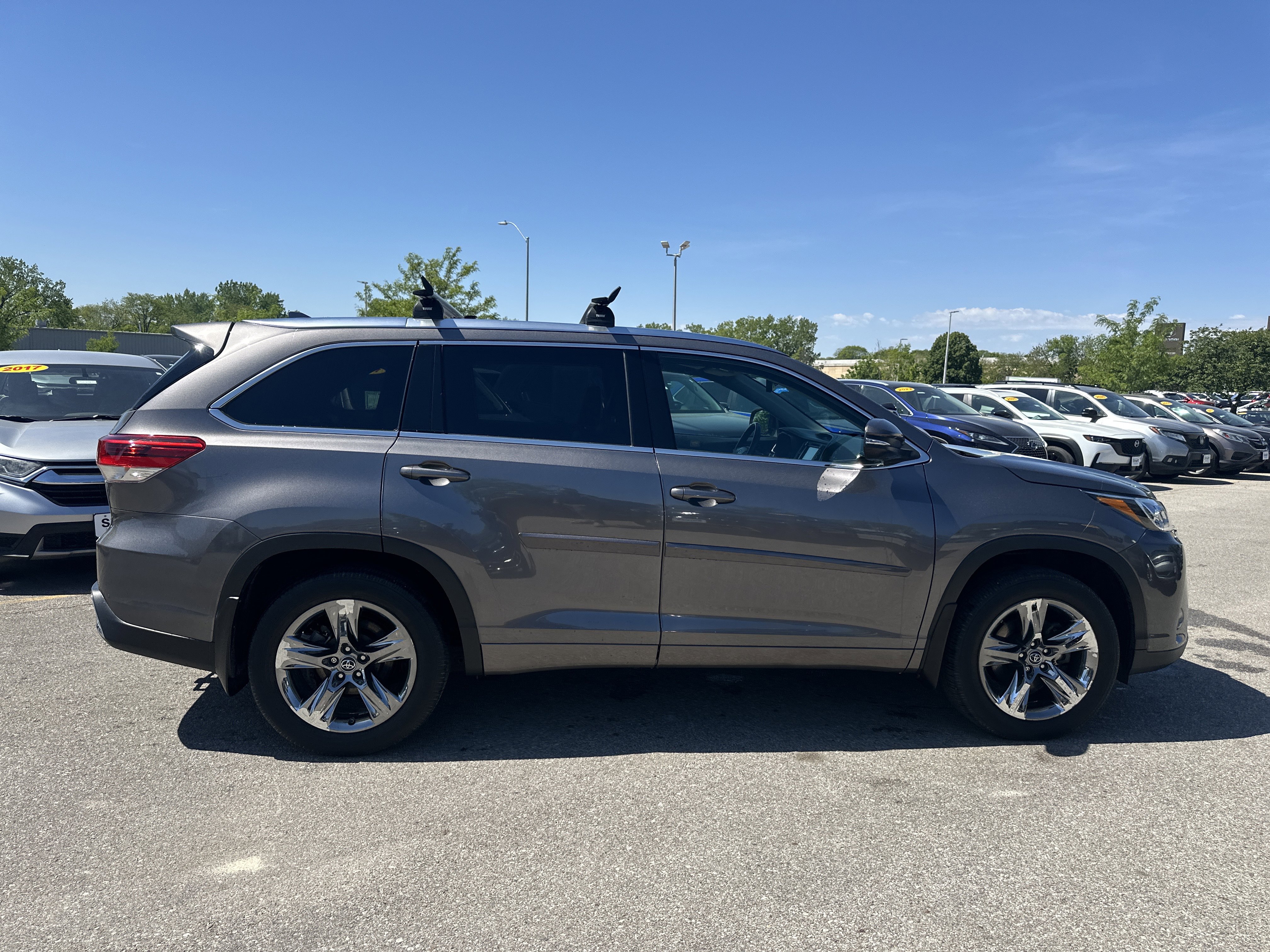 Used 2018 Toyota Highlander Limited Platinum w/ Protection Package #3 AWD/4WD image 3