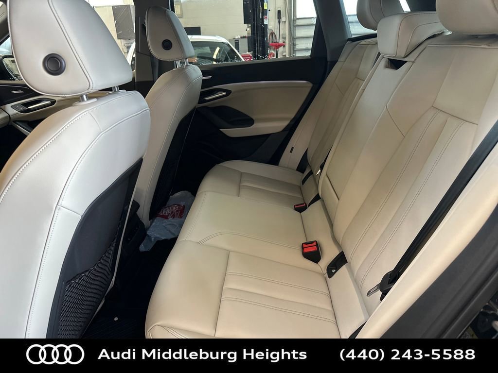 Certified 2025 Audi Q6 e-tron Premium Plus w/ Premium Plus image 29