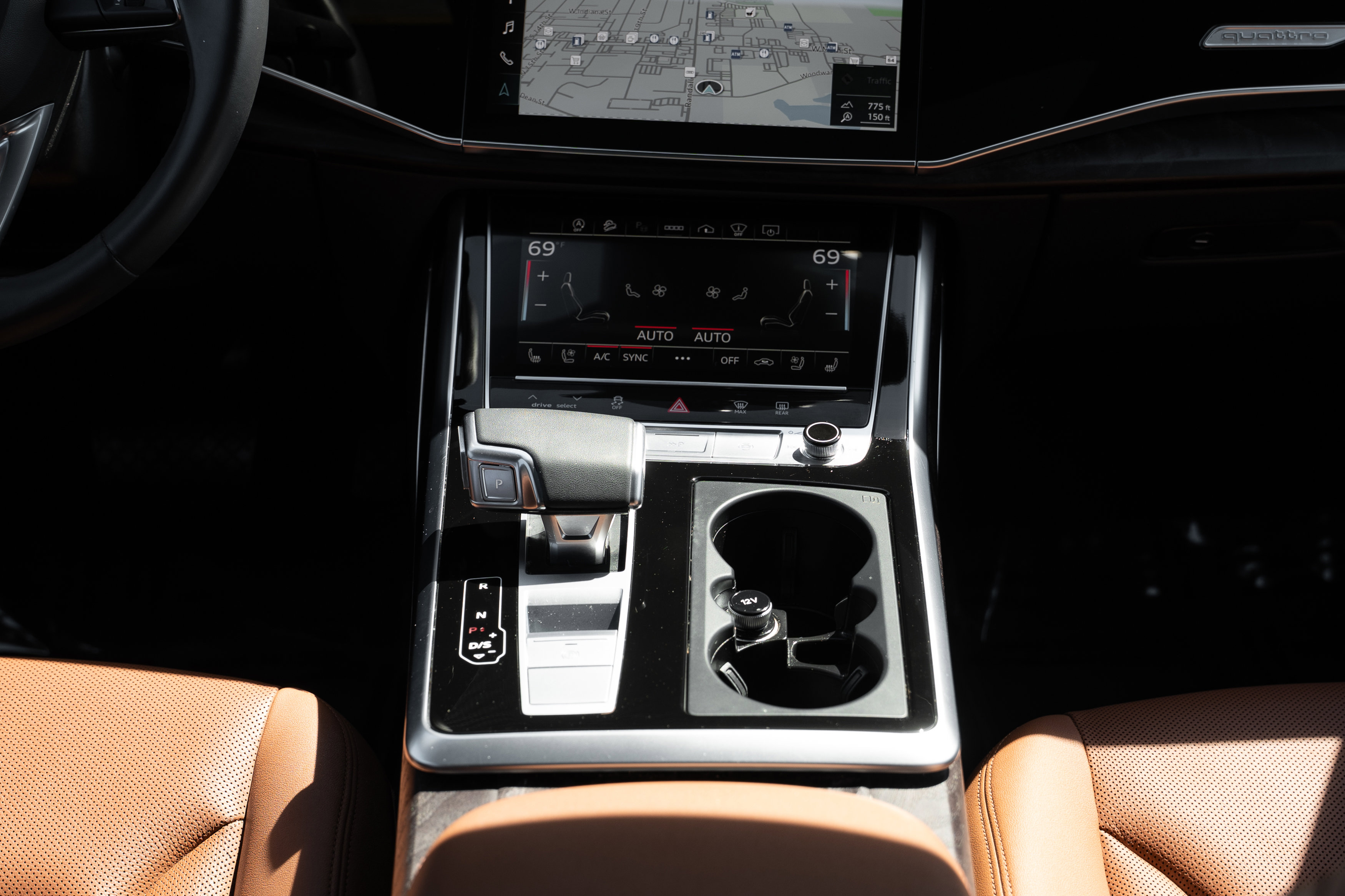 Certified 2023 Audi Q8 Prestige w/ Prestige Package AWD/4WD image 17